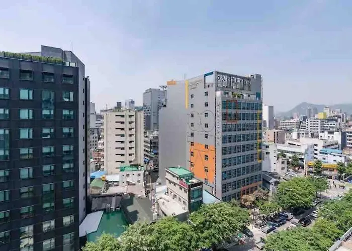 The Share Myeongdong High Floor & Free Gym #subway Station 3min #myeongdong 10min Apartment Seoul