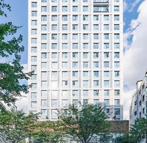 The Share Myeongdong High Floor & Free Gym #subway Station 3min #myeongdong 10min * Seoul